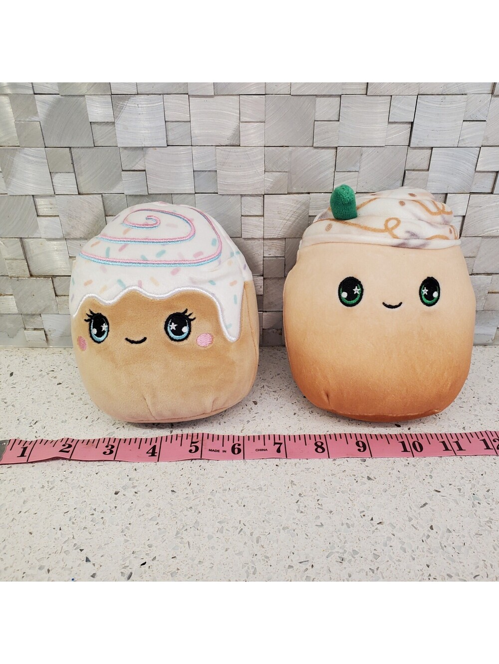 Squishmallows cinnamon roll and latte plush set 6"
